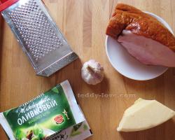 Recipe for ham rolls with cheese and garlic